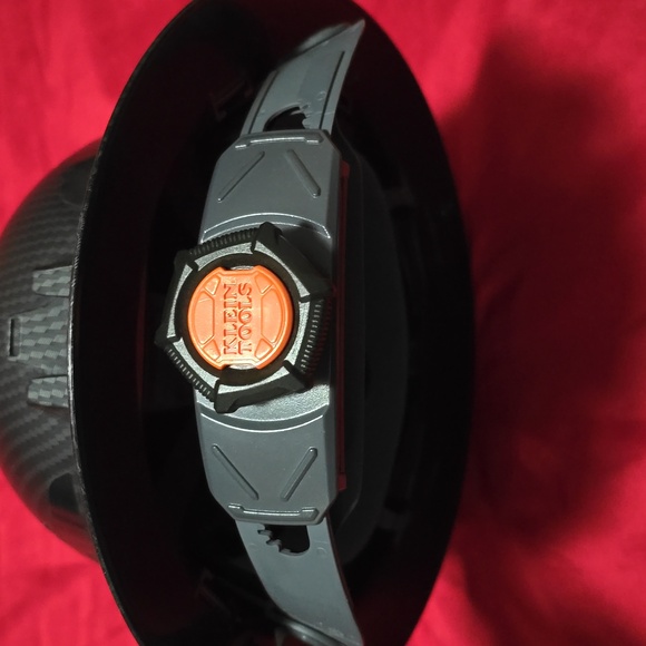 Klein Tools Black Hard Hat with Built In Light - Picture 5 of 7